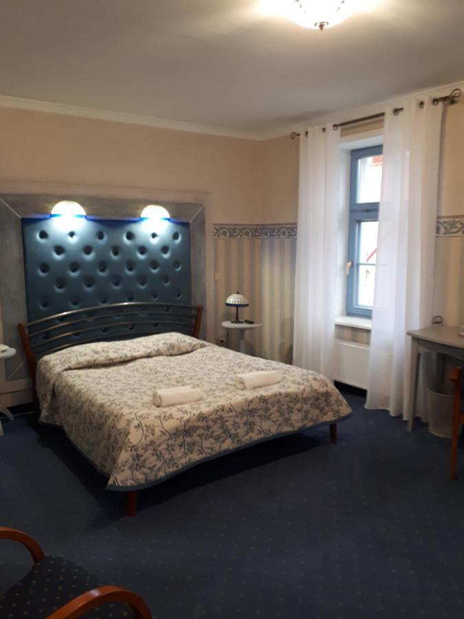 ויירובו Hotel Marmulowski מראה חיצוני תמונה